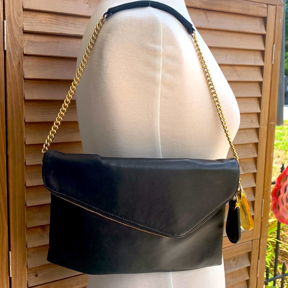 Henri Bendel shoulder/clutch convertible bag
